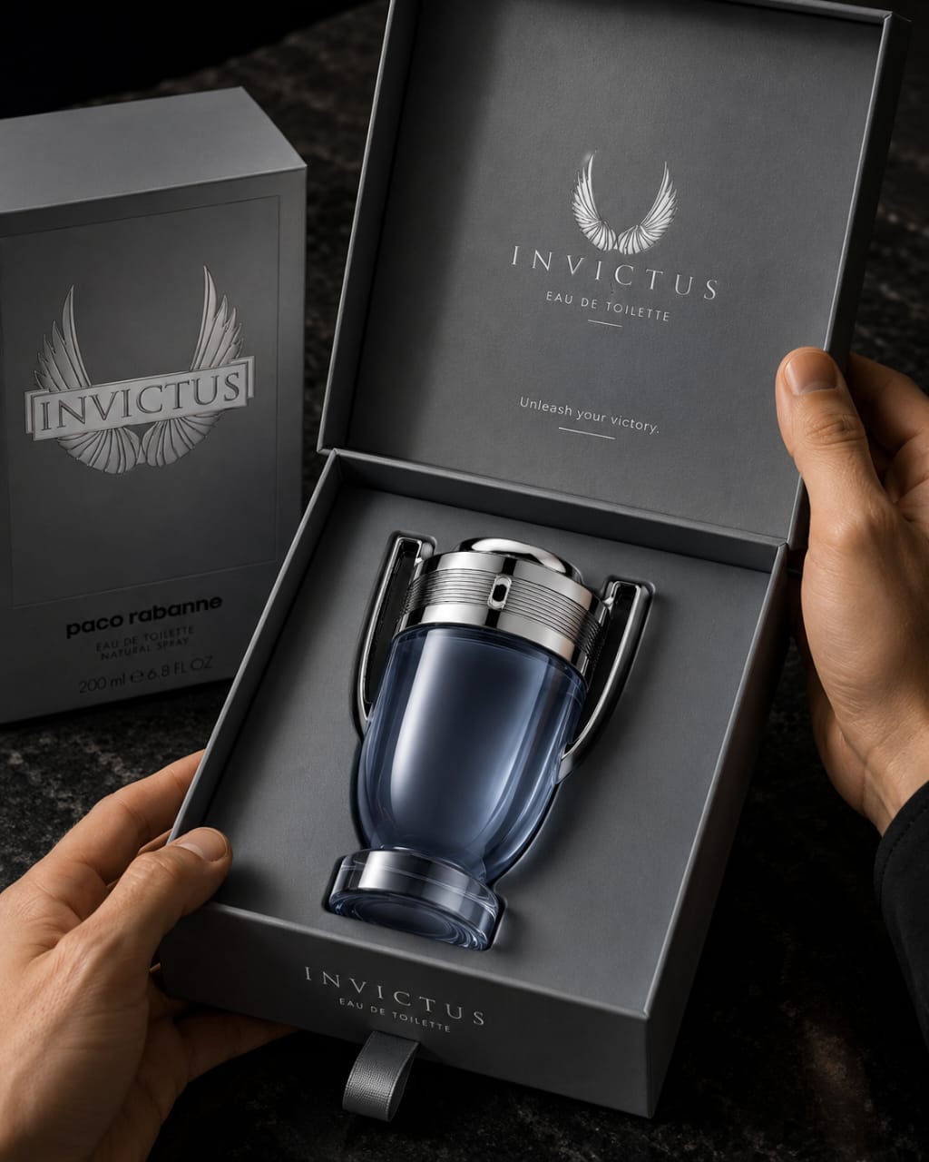 Paco Rabanne Invictus Eau de Toilette 200ml for Men